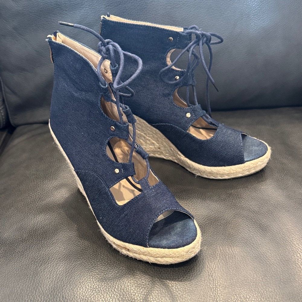 Catherine Malandrino Navy denim Wedge Espadrille Sandals Size 8